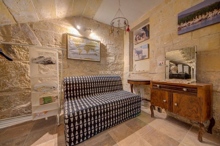Image No.9-Propriété de 2 chambres à vendre à Senglea