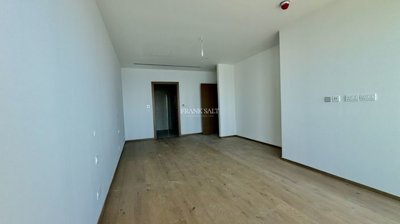 de1ca603-f865-4203-a0c3-ee58707ab5e0