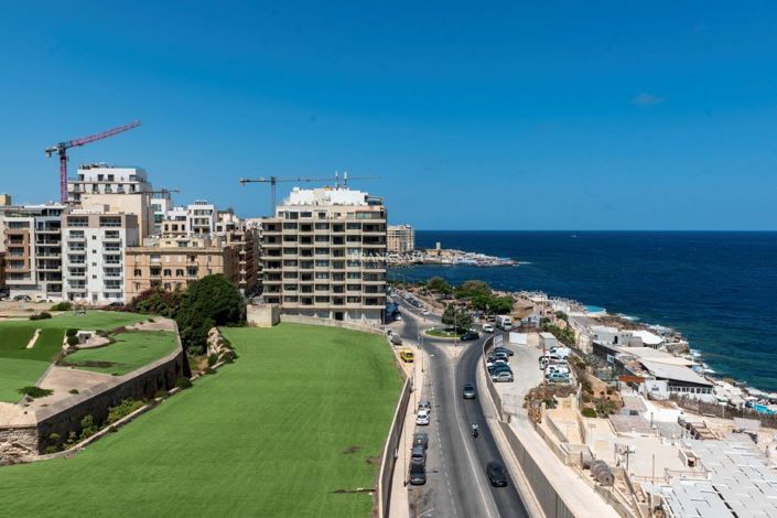 Image No.16-2 Bed Property for sale