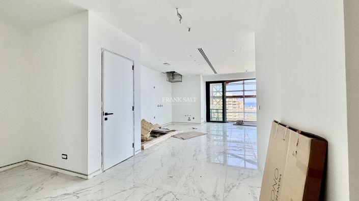 Image No.21-2 Bed Property for sale