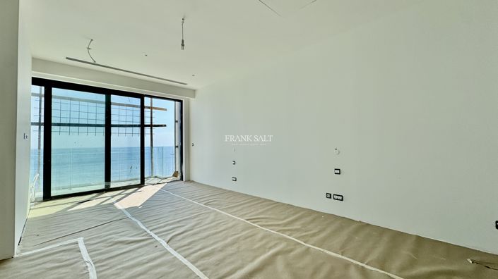 Image No.23-2 Bed Property for sale