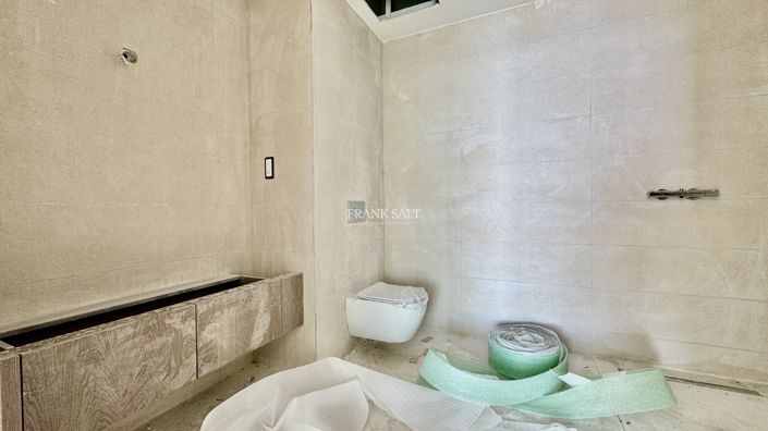 Image No.24-2 Bed Property for sale