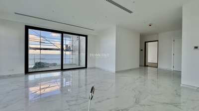 a70fadac-07ad-4471-963f-30db72099439