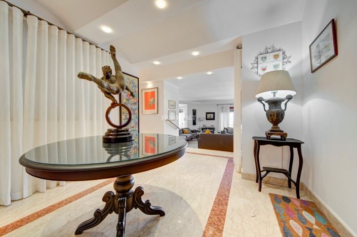 Image No.21-3 Bed Property for sale