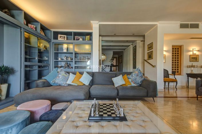 Image No.4-3 Bed Property for sale