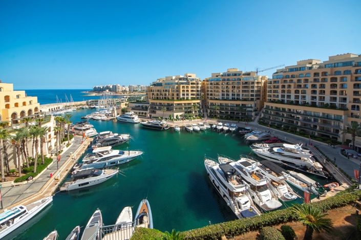 Image No.35-3 Bed Property for sale