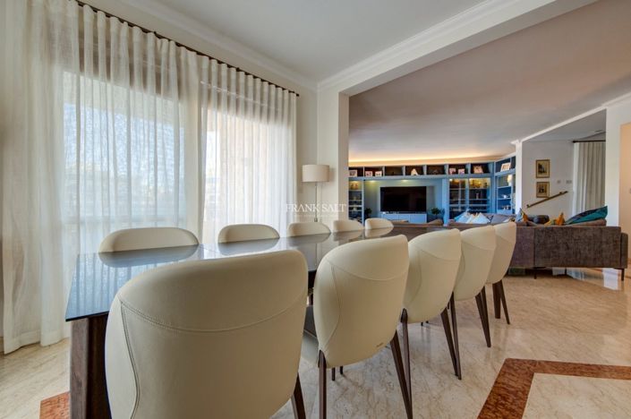 Image No.9-3 Bed Property for sale