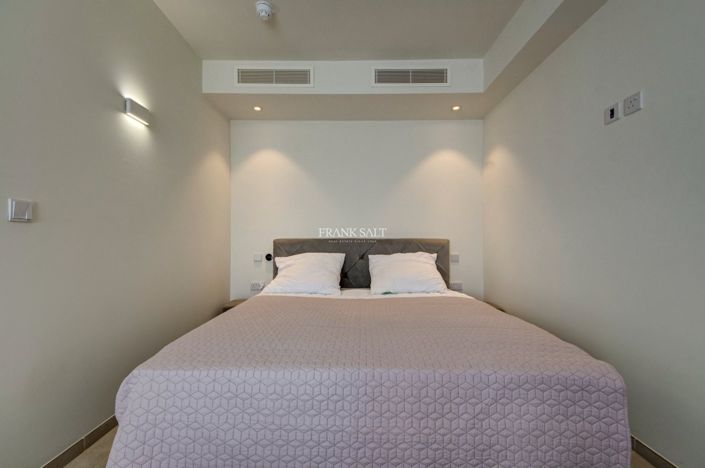 Image No.17-1 Bed Property for sale