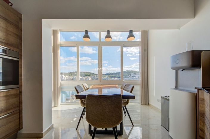 Image No.22-2 Bed Property for sale