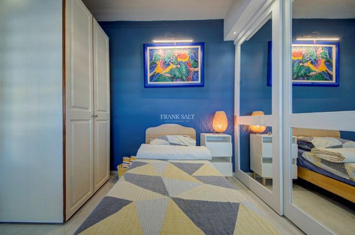 Image No.26-2 Bed Property for sale