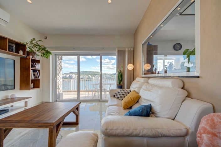 Image No.7-2 Bed Property for sale