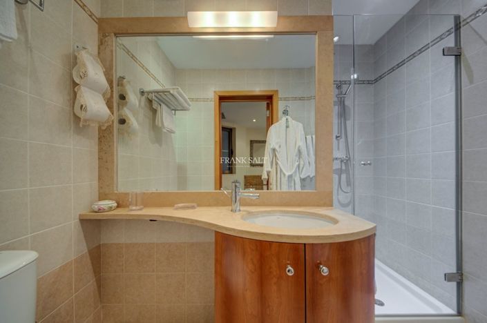 Image No.36-Propriété de 3 chambres à vendre à Portomaso