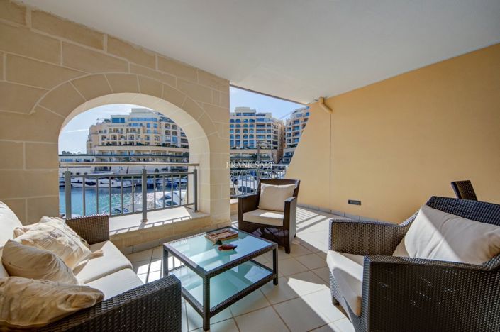 Image No.43-3 Bed Property for sale