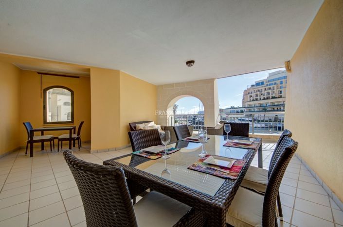 Image No.44-3 Bed Property for sale