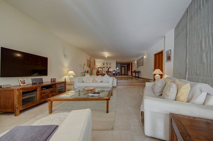 Image No.8-Propriété de 3 chambres à vendre à Portomaso