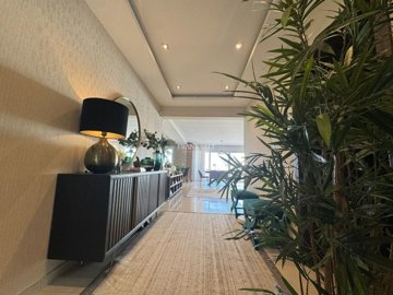 6cb0320e-5906-4466-a2e4-ad0fd9ec7b1e