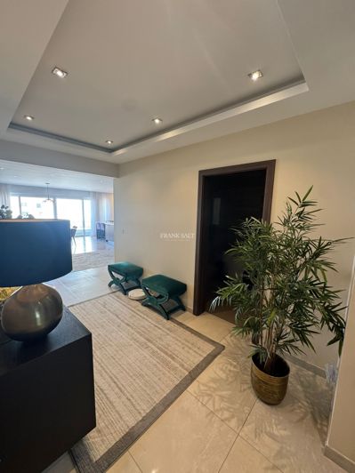 Image No.16-3 Bed Property for sale