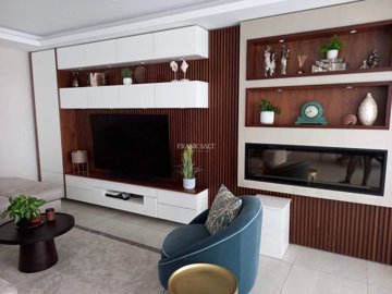 099b1c3c-316c-46d1-84c0-3d3380525d35