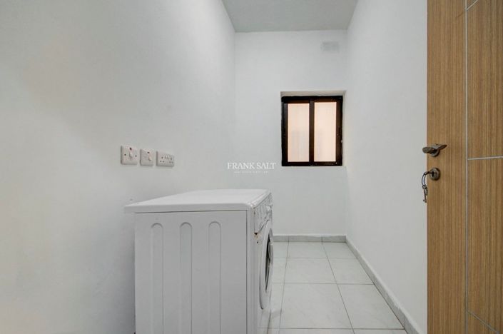 Image No.8-Propriété de 3 chambres à vendre à Swieqi