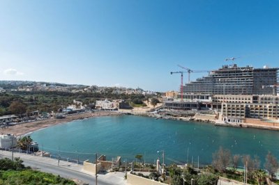 050a0e1b-0661-4d8f-9a4a-798573dcdfa4