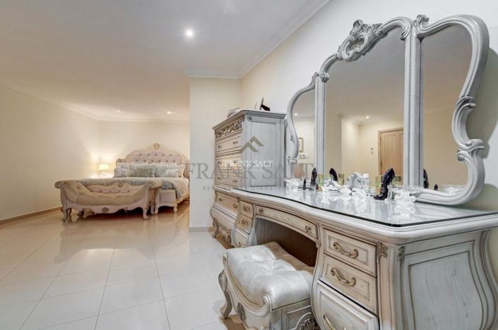 Image No.13-Property for sale