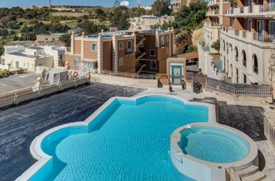 1 - Madliena, Propriété