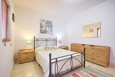 18430bf2-3db2-47d3-8bb4-904dbfb39878