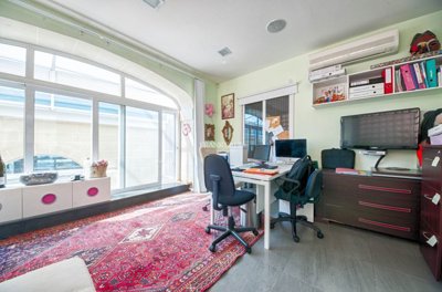 ce04d392-28a6-4280-8b0a-6a2381479855