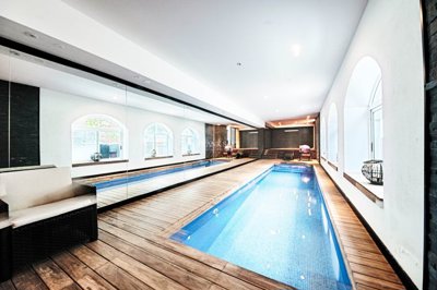 e8bf7a85-22d6-4e83-879a-b8806cbab2e5