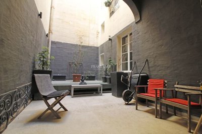 db438d74-49e4-4529-affe-172ff53b5c29