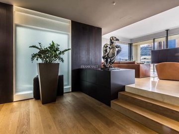 df810f7b-4043-45d1-904e-6d640f310f5f