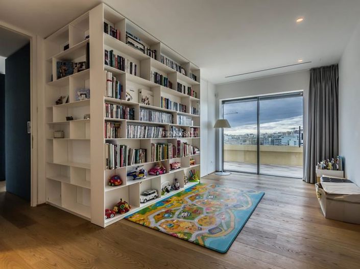 Image No.34-3 Bed Property for sale