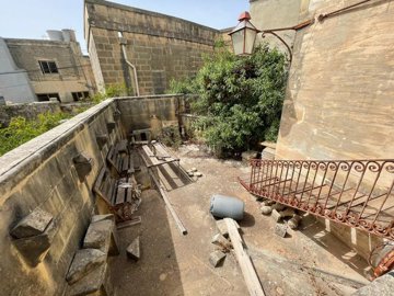 c453e9f1-5673-42fd-9c83-a877020683b9