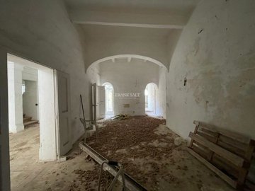 e6f7c88c-ecec-453e-b9f8-39d415f2ecdf