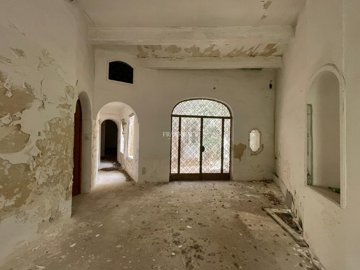 8524d6e3-64c2-4c0d-a494-9d38752dff9e