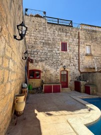 6254dcb8-8f04-48b7-a548-0a218f8d673f