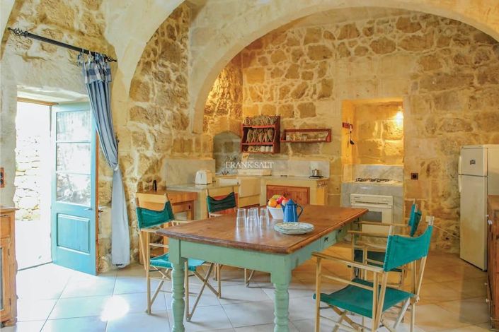 Image No.2-Propriété de 2 chambres à vendre à Xaghra