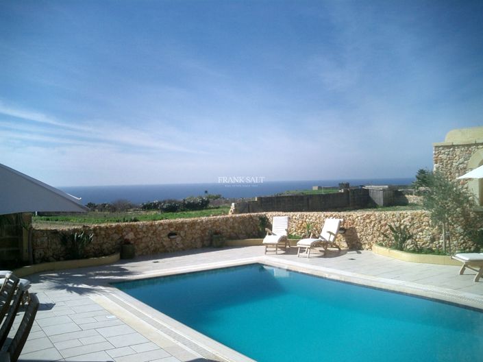 Image No.5-4 Bed Property for sale