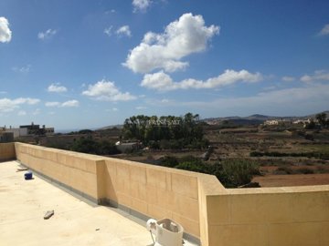 186da4e5-221e-4a3a-ae74-0387f6047f49