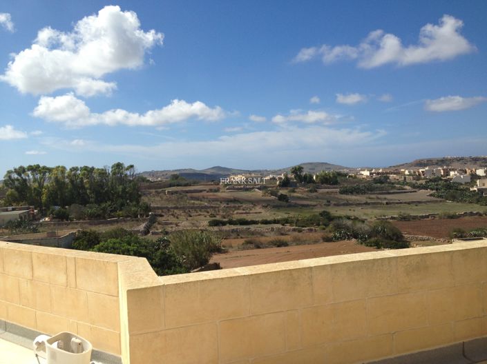 Image No.16-Propriété de 6 chambres à vendre à Xaghra