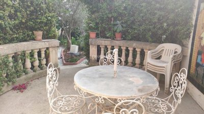 1 - Balzan, Property