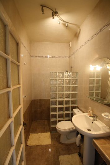 Image No.18-3 Bed Property for sale