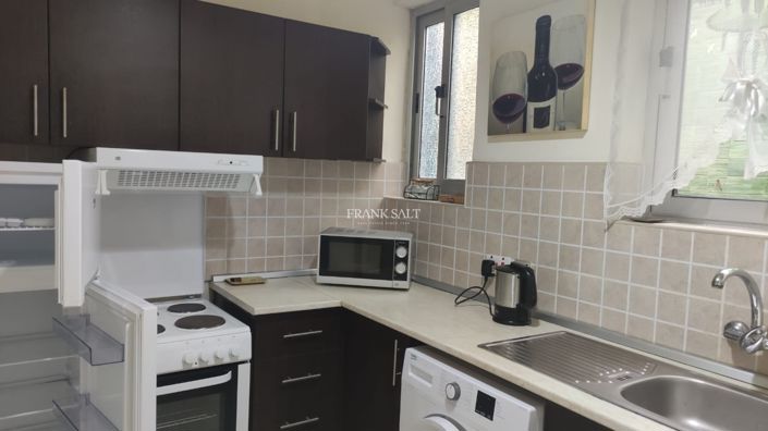 Image No.8-3 Bed Property for sale