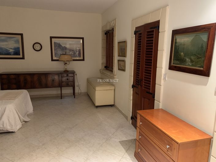 Image No.21-Propriété de 2 chambres à vendre à Portomaso