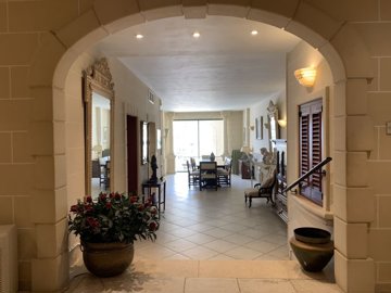 1c38ac6c-5659-4f50-83c0-3ac104bf0190