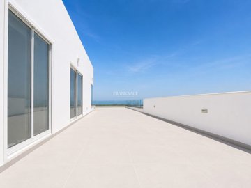 f6053bb5-e6fe-479e-ae60-39874e776aa0