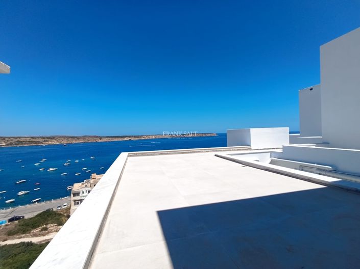 Image No.4-3 Bed Property for sale