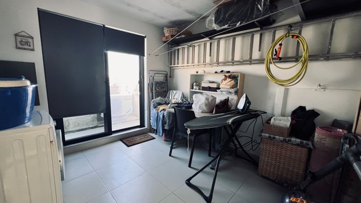 Image No.26-3 Bed Property for sale