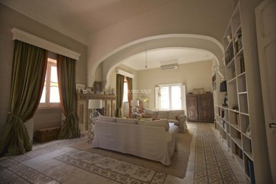 19a6e9ec-a25b-4aef-8b08-9bf4ec27d6c5