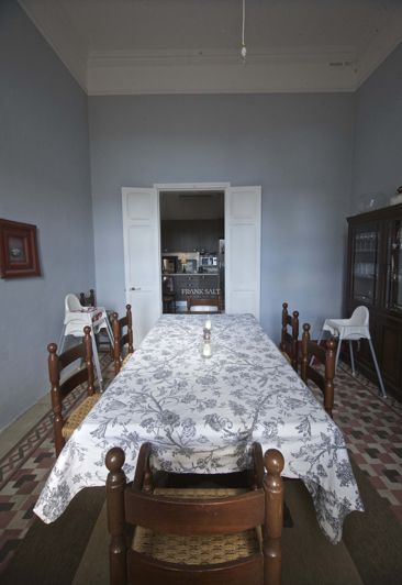 Image No.4-Propriété de 6 chambres à vendre à Tarxien